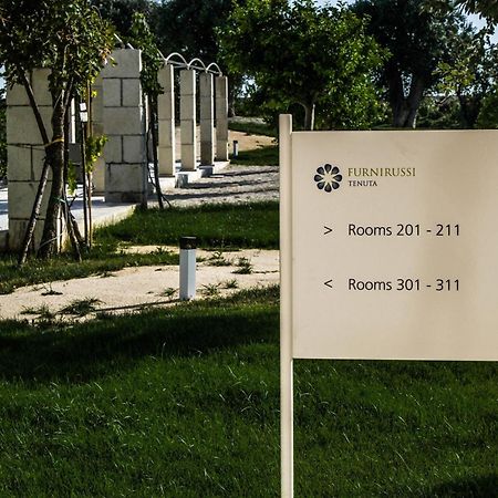 Furnirussi Tenuta Carpignano Salentino Exteriér fotografie